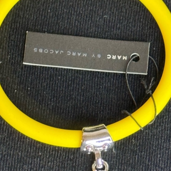 Marc By Marc Jacobs Yellow - Picture 2 of 3